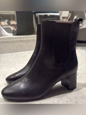 Madewell The Sylvia Chelsea Boots Black Leather 5.5 NWOB #0035